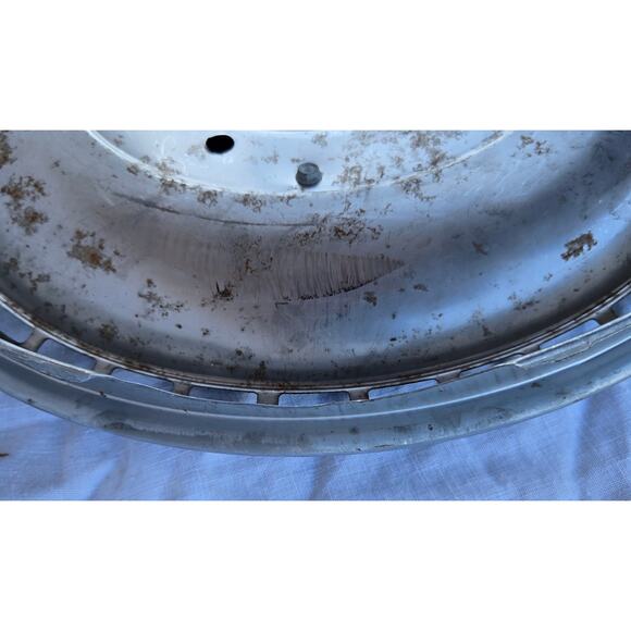 Buick Special 1960s Hubcap Chrome 14" Black Enamel Logo Vintage Skylark - Picture 11 of 13